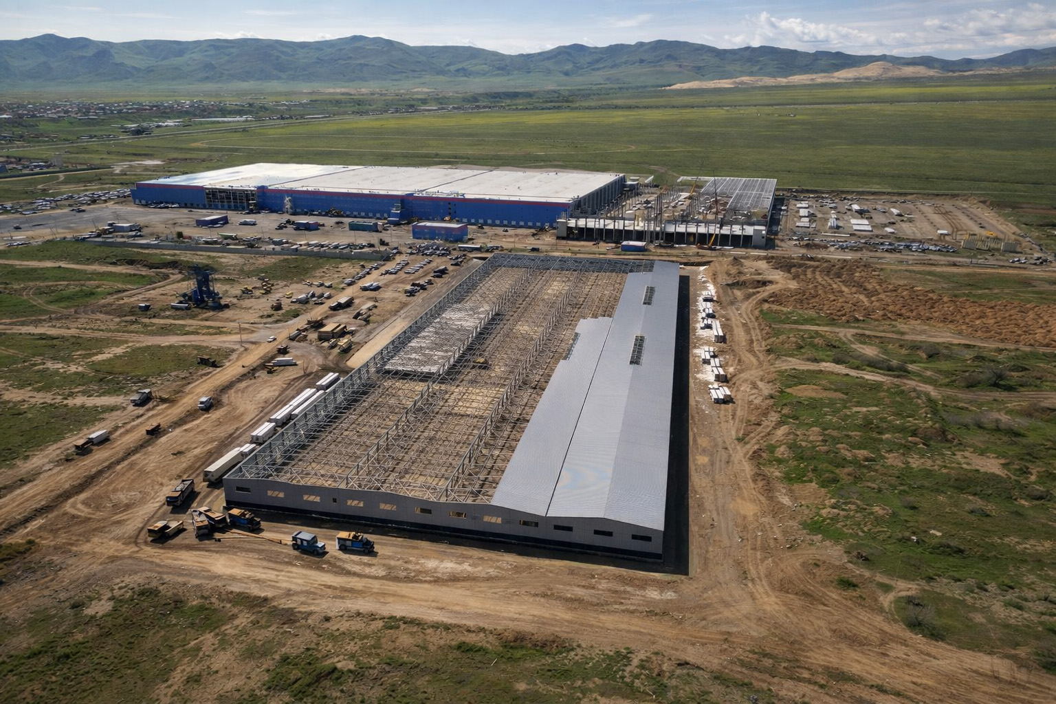 Поставка панелей из минеральной ваты для строительства фабрики - фото