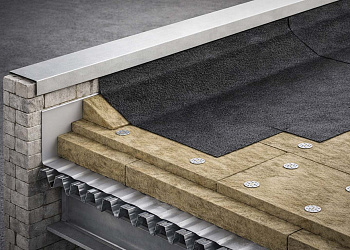 Сравнение минеральной ваты с ПИР и ППУ в кровельных системах