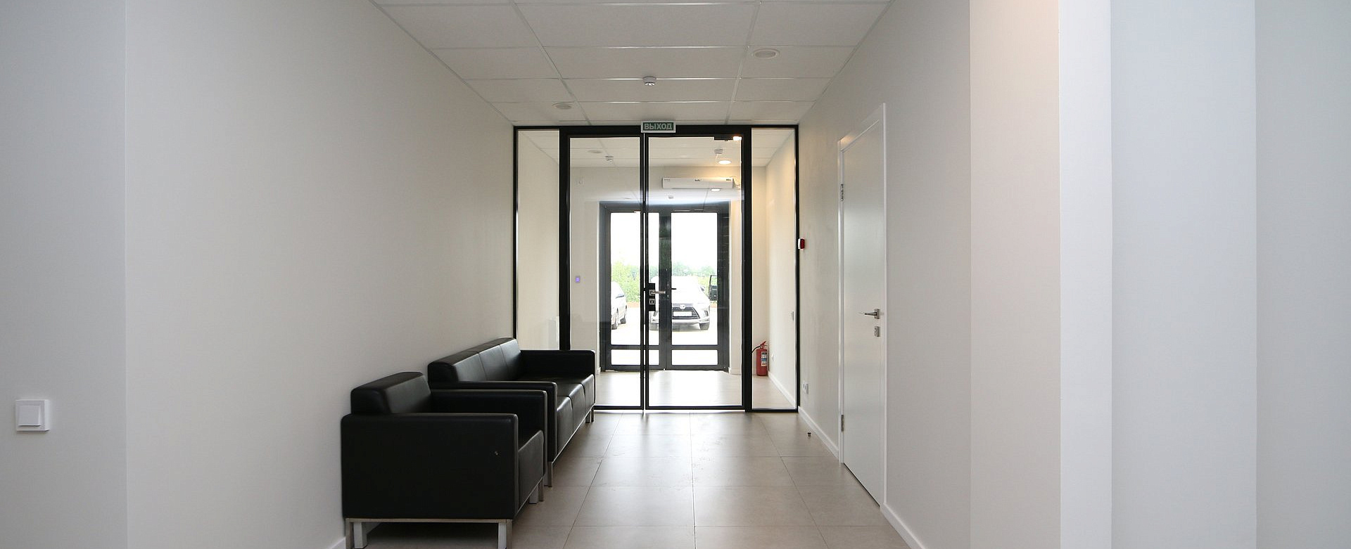 Офисные здания - фото