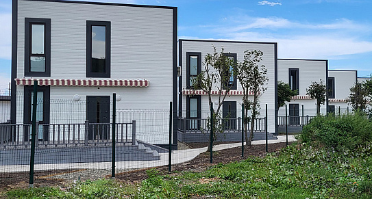 Модульная гостиница для турбазы - фото