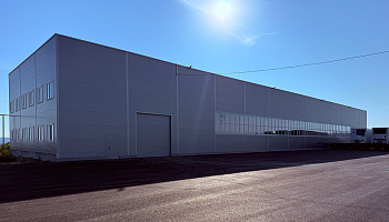 Склад площадью 1 400 кв. м - фото