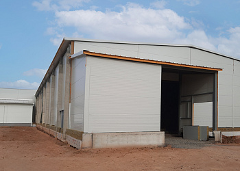 МИФ: сэндвич-панель с утеплителем из минеральной ваты впитывает воду, а при повреждении герметика панель разрушается