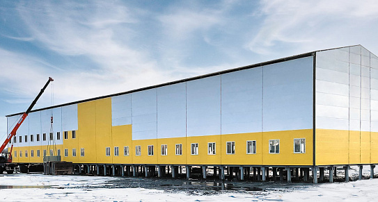 Жилые и вспомогательные здания - фото