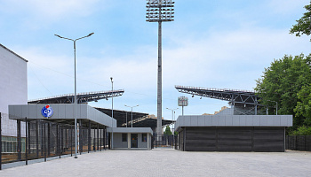 Модульные здания для инфраструктуры стадиона - фото