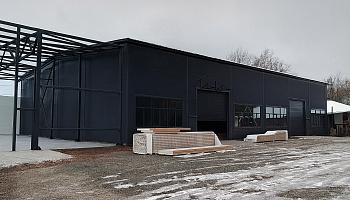 Поставка и монтаж трехслойных сэндвич-панелей - фото