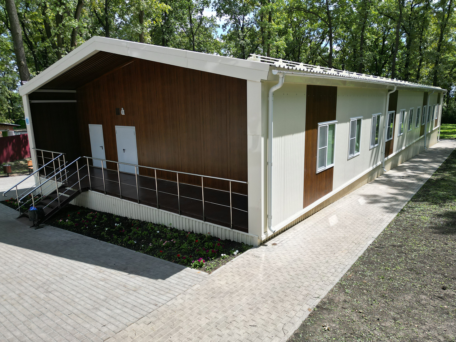 Модульные здания оздоровительных детских лагерей - фото