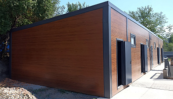 Раздевалка для футбольного клуба - фото