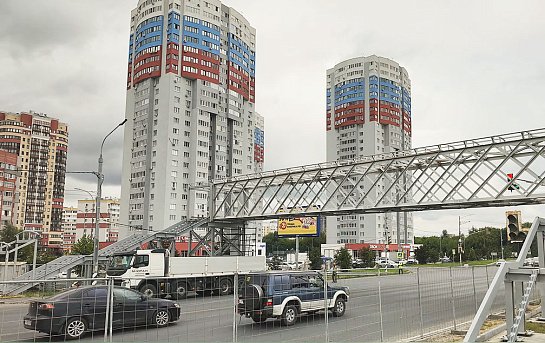 Концерн DoorHan изготовил каркас остекления для алюминиевого моста в Рязани