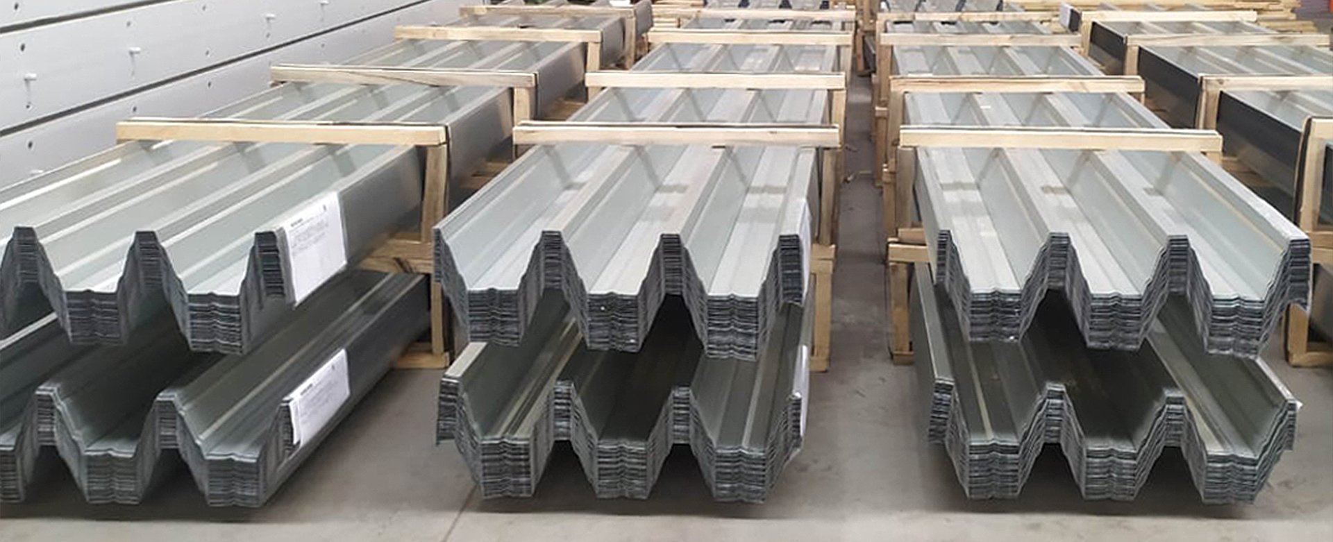 Профилированный лист Н153 - фото