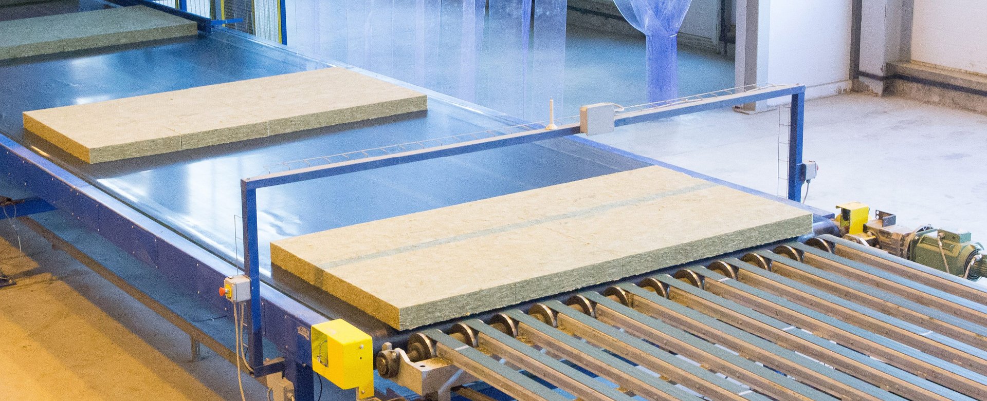 Минераловатные плиты для теплоизоляции - фото