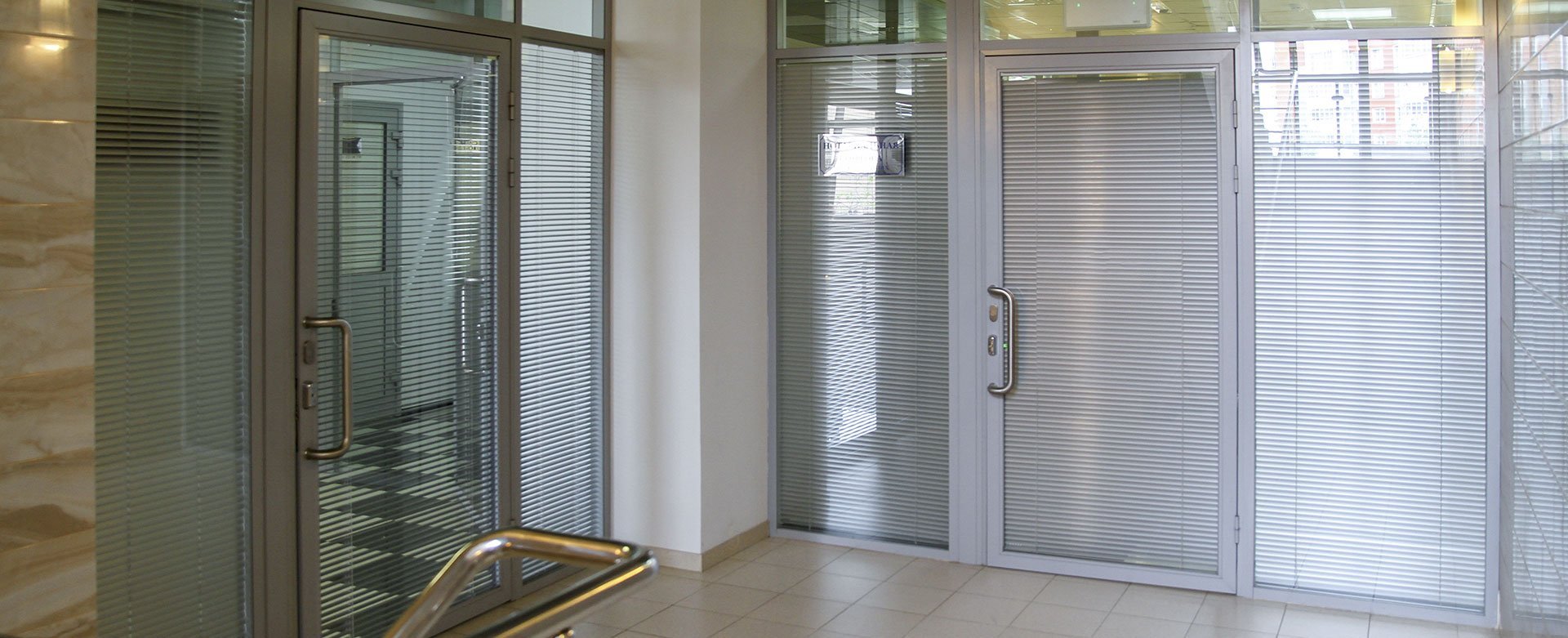 Алюминиевые перегородки - фото